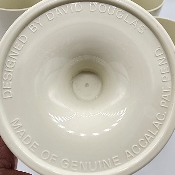 Retro Mid-Century Blue Green Daisy Flower Footed Plastic Cups by David Douglas - Picture 10 of 10